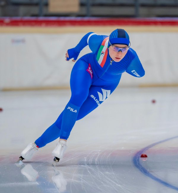 Maybritt Vigl gewinnt in Inzell über 1000 Meter